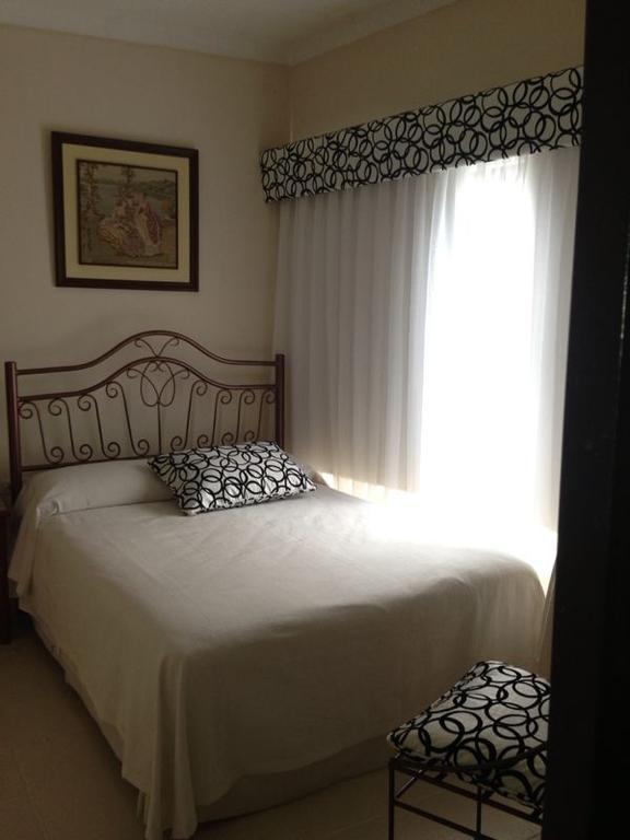 Hotel Madrid Santa Cruz de La Sierra Room photo